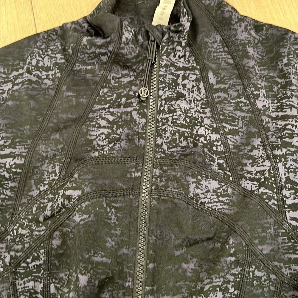 Lululemon define jacket - Picture 2 of 3
